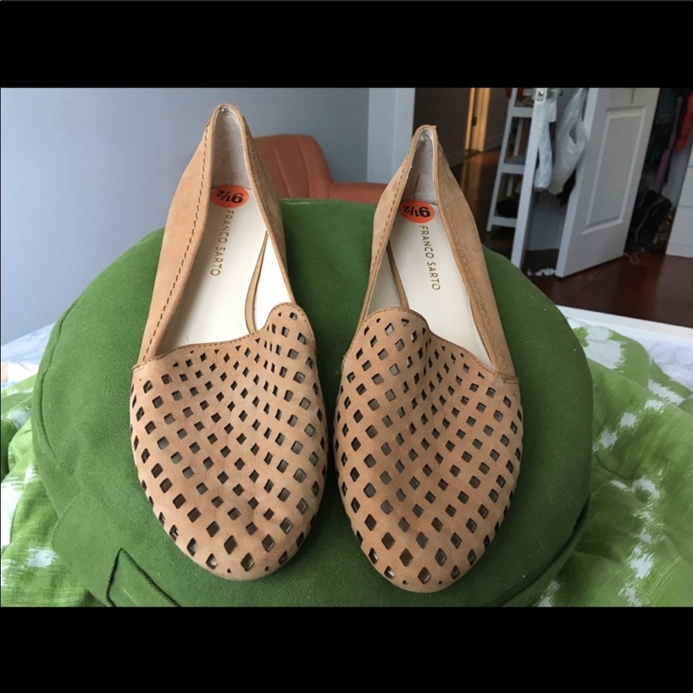 Franco Sarto Flats 9.5 Tan Suede